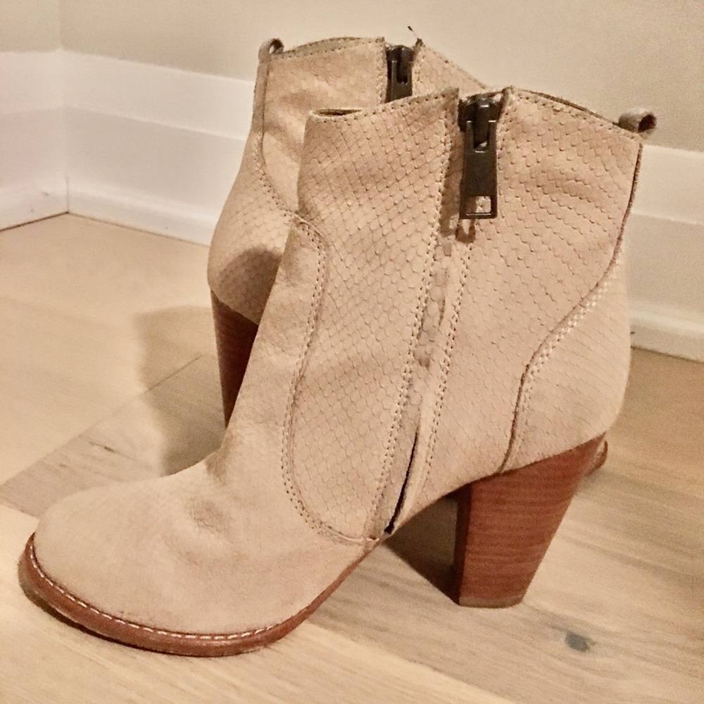 Leather booties
